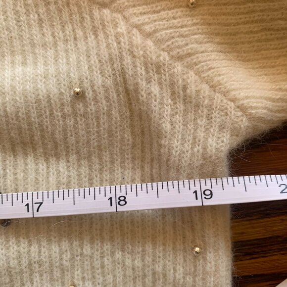 VTG Cardigan Sz M Ivory Lambs Wool Angora Blend Beaded Comfy Cozy Grandmacore - Picture 5 of 5
